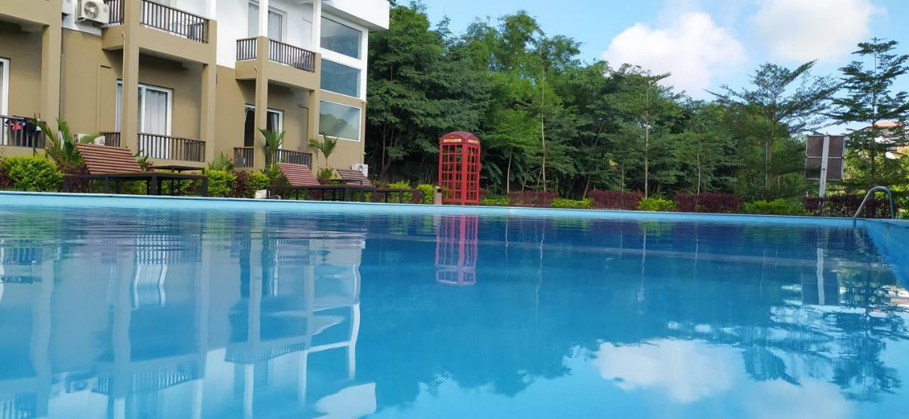 Wh Hotel & Service Apartment Thanlyin Экстерьер фото